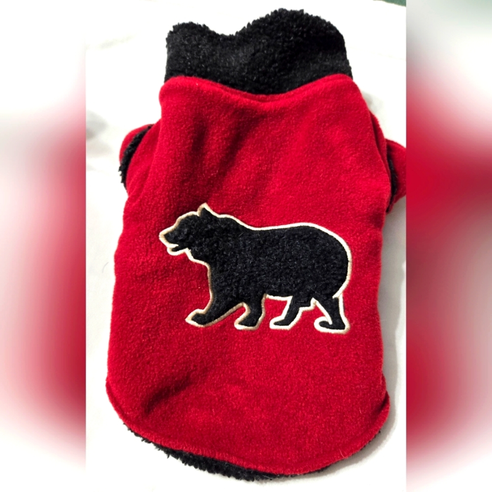 Beautiful Discontinued Woolrich sherpa and fleece dog jacket